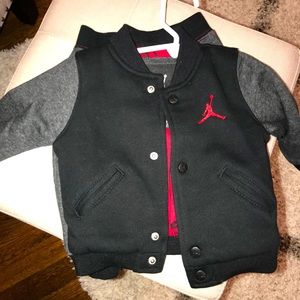 Baby boy Air Jordan sweatsuit 0-6m, NIKE
